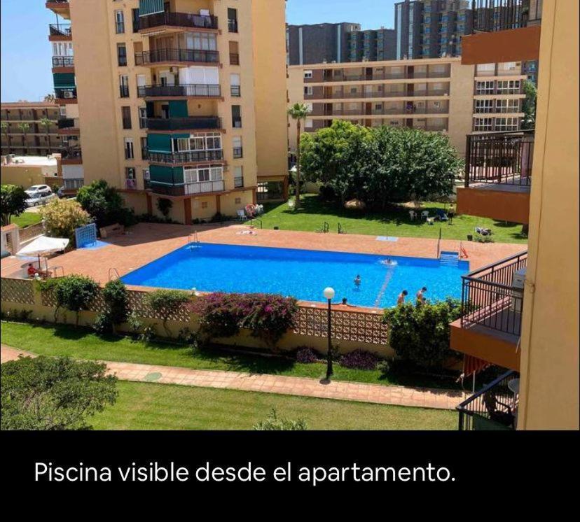 Apartamento Paseo Maritimo De Playamar Torremolinos Exterior photo
